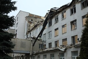 Россияне обстреляли Харьков. В городе есть несколько прилетов и раненные